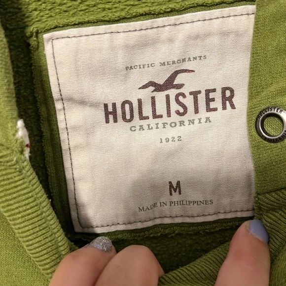 Hollister pullover hoodie - Picture 2 of 4